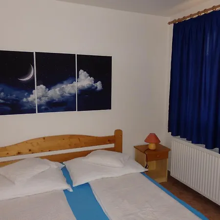 Relax House 佐洛卡罗斯